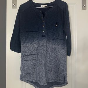 Never worn ombré half button up top from Buckle